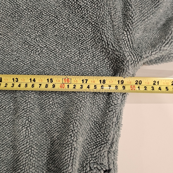 Title 9 Sports Womans Medium Green 1/4 Zip Pullover - Picture 5 of 6